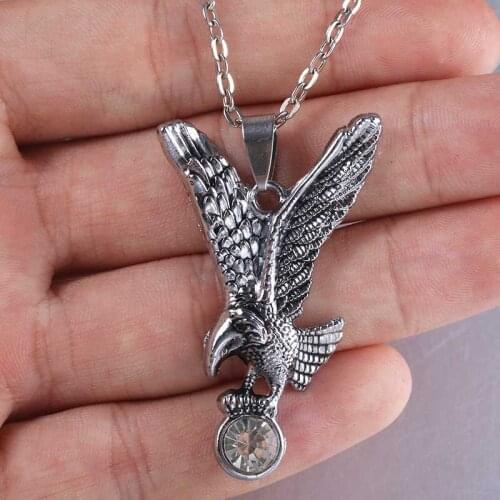 Antique Plated Animal Eagle Pendant Necklace Men and Women Fashion Party Animal Rhinestone Necklace Jewelry