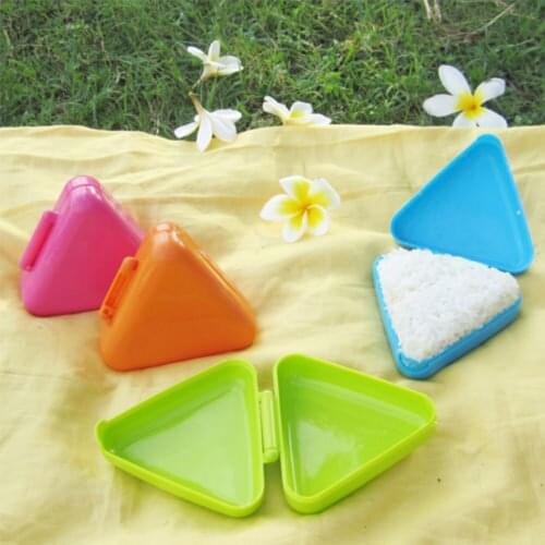 1PCS New Triangle Sushi Mold Onigiri Rice Ball Bento Press Maker Japanese Food Kitchen Tool Color Random Gadgets Mould