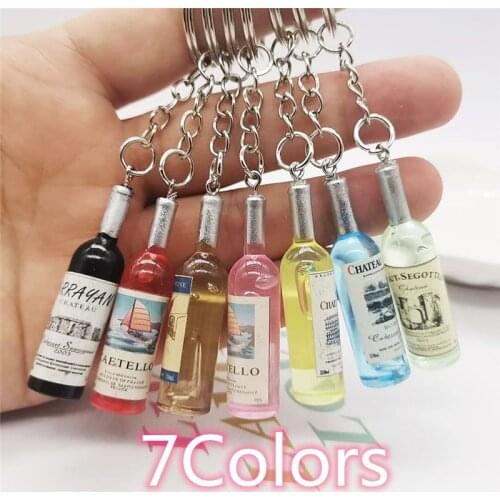 Cute Novelty Fashion Resin Beer Wine Bottle Keychain Wedding Party Jewelry Gift Colorful Car Pendant Accessions for Women Men
