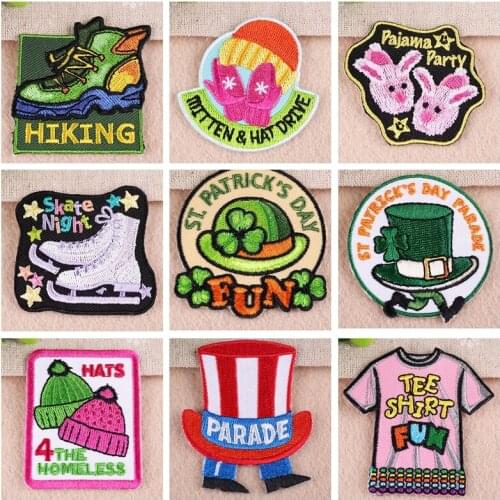 1PCS Cartoon Magic Hat Patches Green climbing shoes Badges Patch For Clothing for boots Patches Embroidery Knitted gloves Badge
