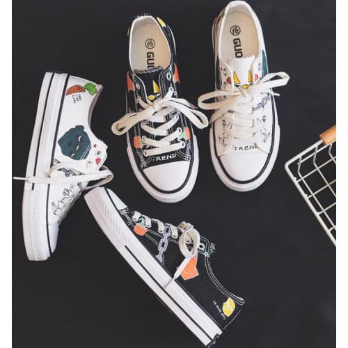 2021 Summer New Casual Breathable Flat Graffiti Canvas Shoes Harajuku Female Student Cartoon Low Top Sneakers For Women Shoes