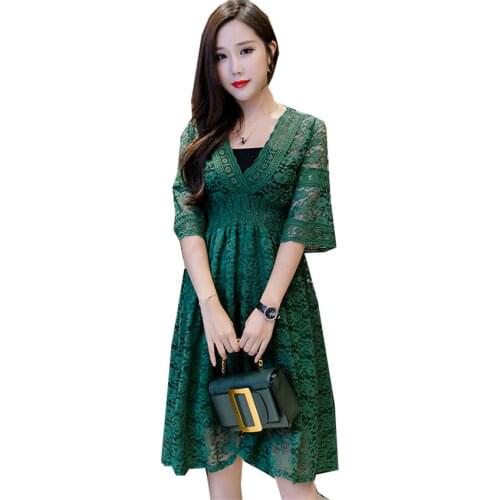 2018 New Spring Women V-Neck Lace Dresses Summer Two Piece Mesh hollow out Dress + Wrap Chest Midi Long Lady Dress Vestidos 376