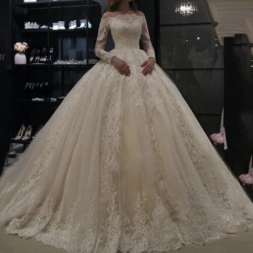 Luxury Off Shoulder Ball Gown Wedding Dress Lace Full Sleeves Appliqued Princess Dark Ivory Chapel Bride Vestidos De Novia 2021