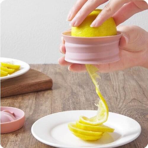Kitchen Tools Accessories Lemon Slicer Household Gadget Manual Fruit And Vegetable Spiral Cutter Cucumber Rotating Fancy Divider