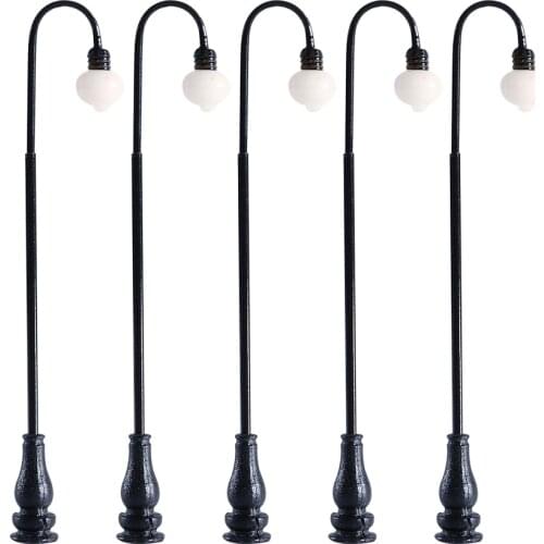 Ho Garden scenery Metal Lampposts 3V Model miniature light for train Park kits Decorations