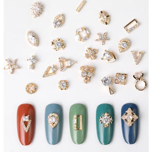 1 high 3D end luxury Drop Crystal Pendant Amulet nail decoration zircon crystal diamond nail