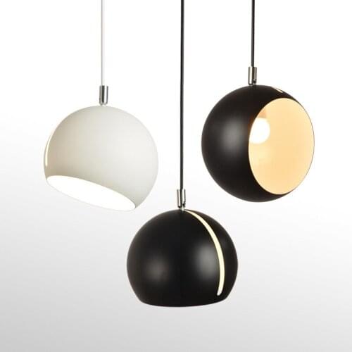 Nordic Tilt Sphere Adjustable LED Globe Hanging Light Black White Painted Bedside Droplight Pendant Light for Lobby Bedroom Bar