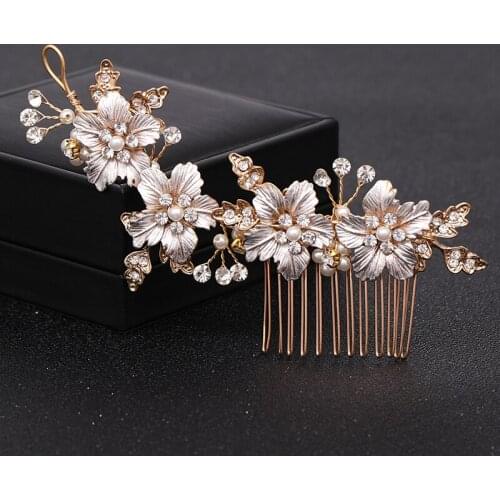 Vintage Flower Wedding Hair Combs Hair Accessories Bridal Headpiece Decoration Handmade Pearl Crystal Hair Jewelry ornaments