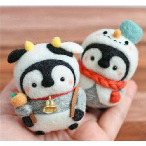Calf penguin wool needlepoint kit wool felt needle felting decoration craft needlecraft DIY handmade
