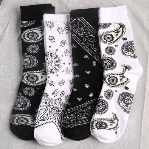 Men Paisley Socks Cotton Flower Funny Socks West Coast Black Hip Hop Top Street Skateboard Sport Socks 1 Pair