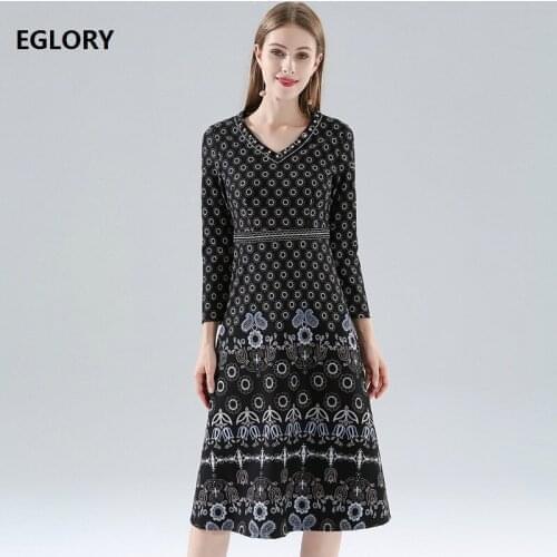 High Quality Sweater Dress 2019 Autumn Winter Knitted Dress Women Vintage Buttons Up Belt Patchwork Casual Long Pullover Dress