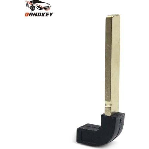 Dandkey Smart Uncut Remote Insert Key For Volkswagen VW Passat B5 B8 Magotan Skoda A7 Variant Emergency Key Auto HU162 Blade