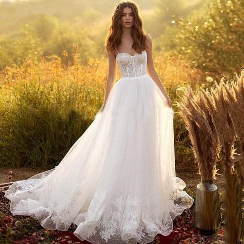 2021 New Bohemian Lace Wedding Dresses Sleeveless Beach Bride Gown Romantic Princess Plus Size Vestido De Noiva