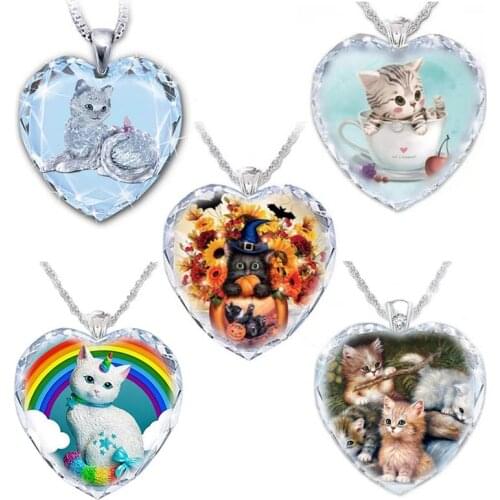 Heart Shaped Glass White Crystal Cat Pattern Pendant Necklace Womens Necklace Fashion Animal Butterfly Accessories