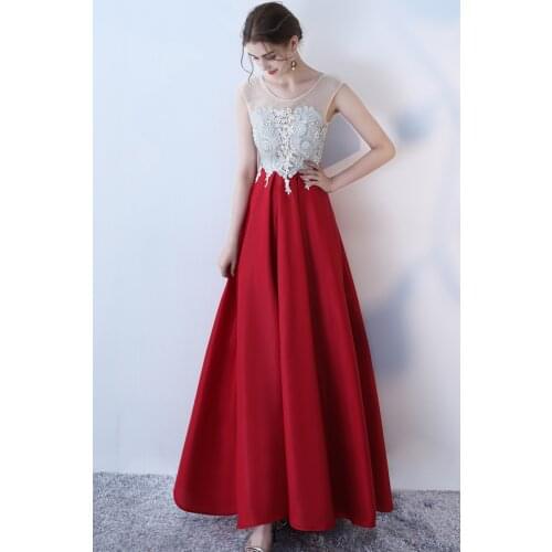 Women Long Red Satin Wedding Dress Lace Appliques Bridesmaid Dresses with Lace Up Back 2021 Sequined Bodice Prom Party Dress
