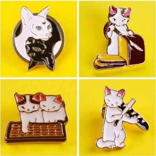 Pulaqi Hot Selling Cat Cartoon Badge Funny Animal Icon Zinc Alloy Brooch Decoration On Clothes Backpack For Kids DIY Accessories
