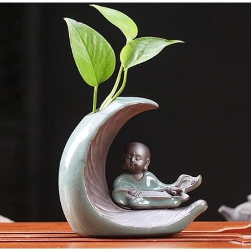Little monk Ceramic Chinese Kung Fu Geyao Tea Pet Creative Moon Shape Ornaments Hydroponics Flower Pot Vases Desktop Decor