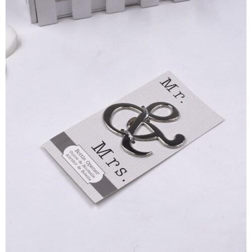 "Mr. and Mrs." Ampersand Bottle Opener Favor For Party Supplies Silver Wedding Gift For Guest JF