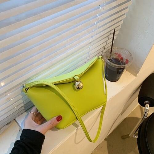 Textured Underarm Bag High Quality PU Soft Leather Shoulder Bag 2021 New Net Celebrity Fashion Messenger Handbag Casual Lady Bag