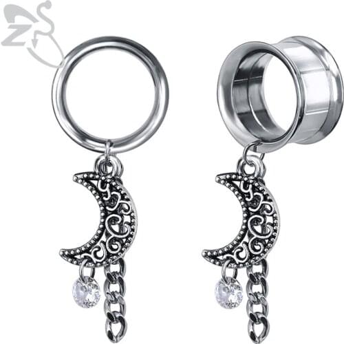ZS Stainless Steel Ear Plug with Moon Dangle 2PCS Ear Gauges Expander 5-22mm Ear Strechers Plugs and Tunnels Flesh Body Jewelry
