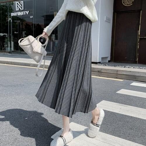 2020 Autumn Winter New Korean Elastic High Waist Slimming Plaid Big Swing Umbrella Skirt A-line Knitted Long Skirt Free Shipping