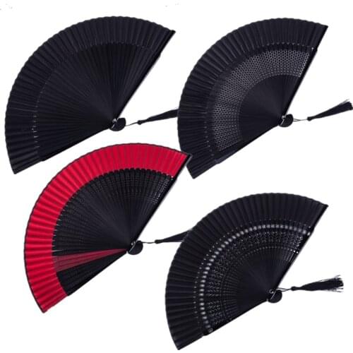 Portable Chinese Traditional Dancing Hand-held Fan Vintage Folding Round Bride Tassel Fan Wedding Photography Props
