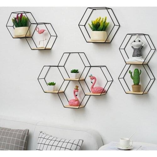 Nordic Hexagonal Iron Wall Shelf Morden Home Storage Shelf Contracted Design Decorative Wall Shelves Exquisite Art Holder Decor