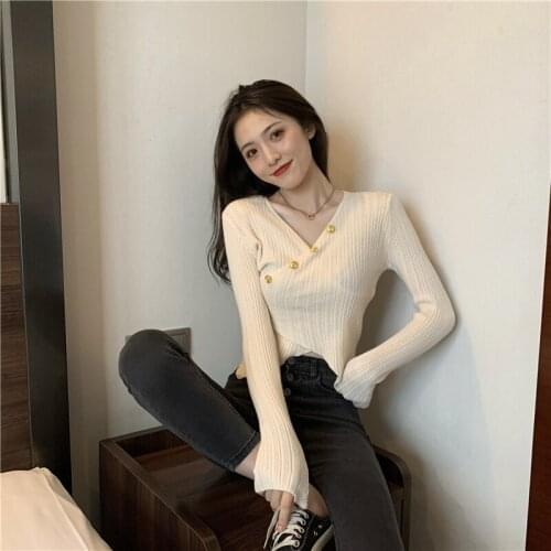 Fall 2021 new slim and thin solid color pullover V-neck knitted cross knit long-sleeved T-shirt top women