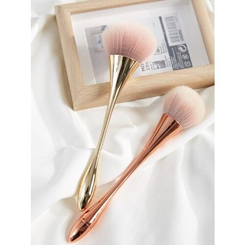 1 Pcs Makeup Brush Soft Foundation Powder New Blush Fluffy Beauty Elegant Make Up Kit Tool Fashion Send Dust-proof Pvc Box