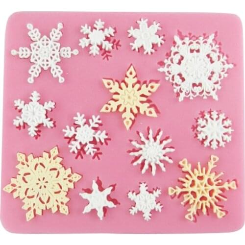 3D Christmas Decorations Snowflake Lace Chocolate Party DIY Fondant Baking Cooking Cake Decorating Tools Silicone Mold D025
