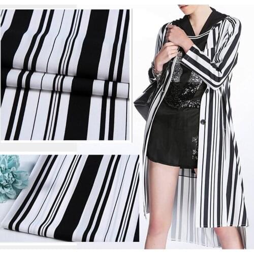 The new 80D European, Japanese and Korean SPH high elastic linen stripe printed fabric is used for fashion skirt fabric
