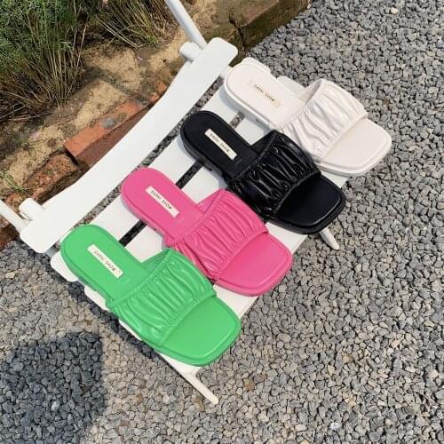 New Summer Women Slipper Fashion Brand Pleated Low Heel Slides Outdoor Casual Ladiea Beach Flip Flop Sandal Shoes