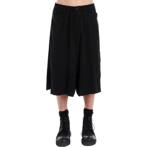 Mens shorts dark zipper panel, loose double layer