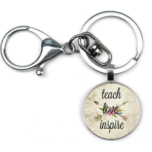 New teacher love keychain teacher jewelry teaching staff charm commemorative keychain gift to the teacher teacher charm keychain