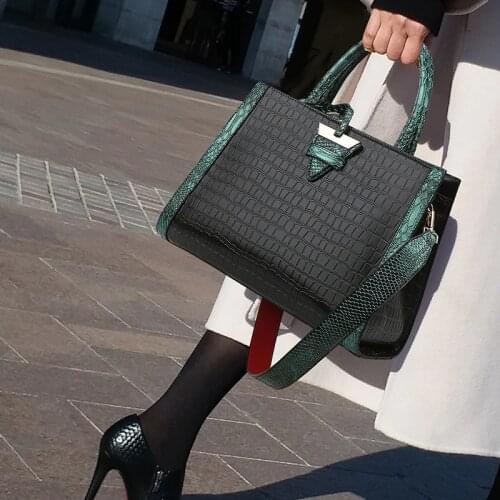 Fashion Crocodile Pattern Women Handbag Leather Ladies Hand Bags Luxury Handbags Women Bags Designer shoulder bag for women 2019