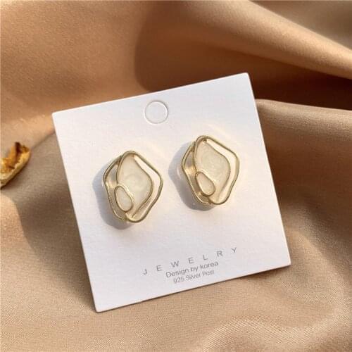 Korean Temperament Minimalistic Geometric irregular Shell Stud Earrings For Women Personality Wild Ins Elegant Female