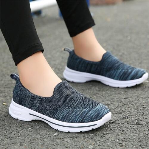 Autumn Women Flats Woven Shoes Breathable Mesh For Ladies Loafers Shoes Women Light Weight Casual Slip On Sneaker Shoes