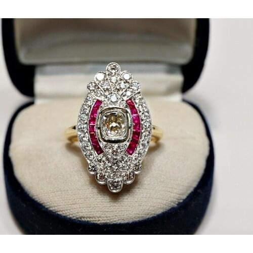 OLD NAVETTE ARTDECO STYLE 18K GOLD NATURAL DIAMOND AND RUBY DECORATED RING