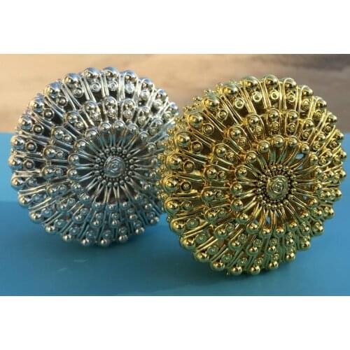 200pcs Luxury Golden Silver Peacock Round Candy Box Treasure Chest Wedding Favor Box Party Supplies SL4428