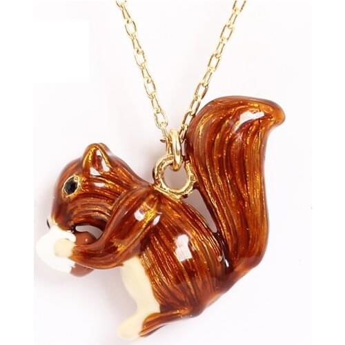Fashion Trend Cute Animal Short Pendant Necklace Personality Elegant Womens Water Wave Chain Jewelry Clavicle Chain Adjustable