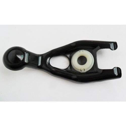 ENGINE CLUTCH FORK 211761 Used for Peugeot 1007 2008 206 207 205 301 307 308 Citroen c2 c3 c3-xr
