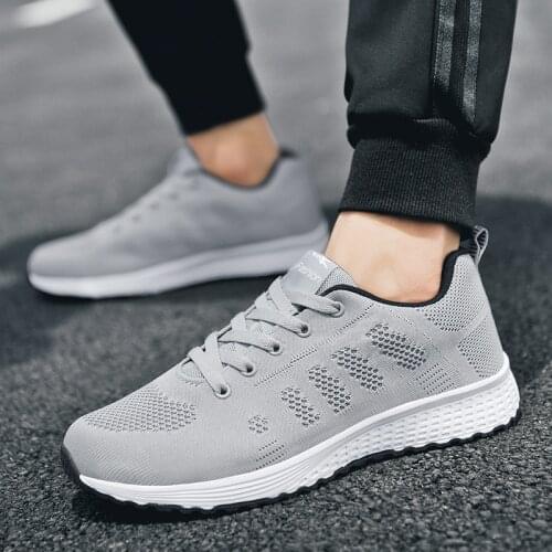 Brand Sneakers Breathable Running Shoes For Men Sports Shoes Summer Zapatos De Mujer Light Flat Men Shoes Outdoor Gym Women Shoe