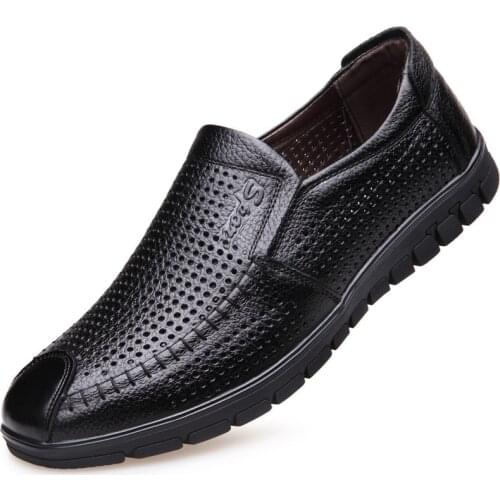 Men Sandals Genuine Leather Sandals Casual Shoes Man Loafers Outdoor Hollow Fashion Soft Bottom Breathable Light Driving Shoes