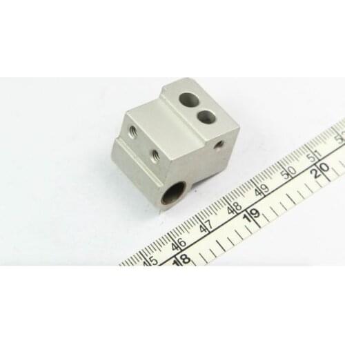 ZYQ Ningbo Rostone HT230500 Barudan Embroidery Machine Parts SET SLIDE BLOCK B025