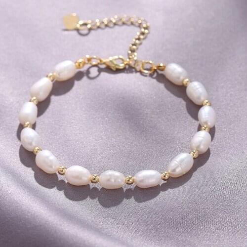 Natural freshwater pearl bracelet, female pearl charm bracelet, a small gift for girlfriends