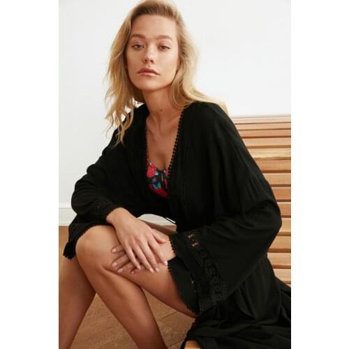 Trendyol Ribbon Detail & Kaftan TBESS21KM0008