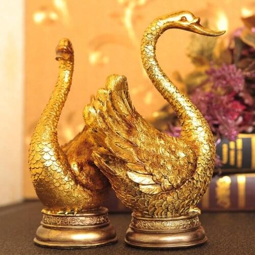 The golden swan couple Home Furnishing living room resin decoration wedding gift European decor Zhaocai crafts business