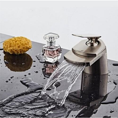 Brass short style basin faucet waterfall, Bathroom single hole sink basin faucet mixer, Copper wash basin faucet hot and cold