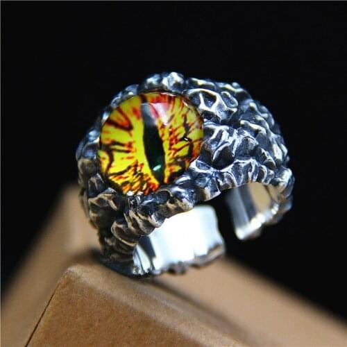 Domineering Mens Red Eye Rings for Motorcycle Party Skulls Eye Finger Ring Wedding Rings Male Gifts Steampunk Hip Hop Jewelry