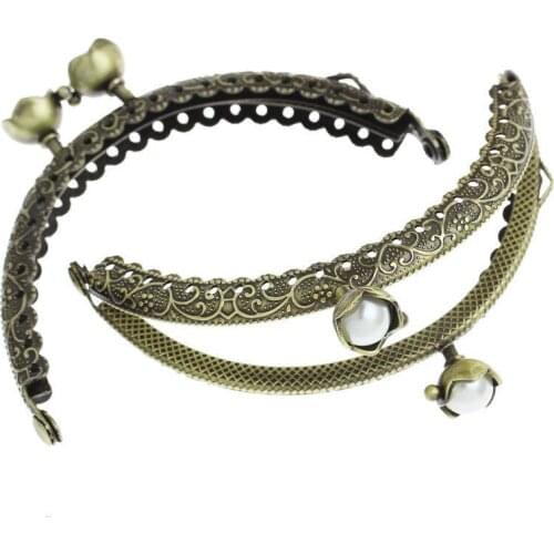 30Pcs Bronze Tone Resin Lotus Flower Lace Carved Metal Arch Frame Kiss Clasp Lock For Coin Purses Bags Handbags Handle 10.5x6cm